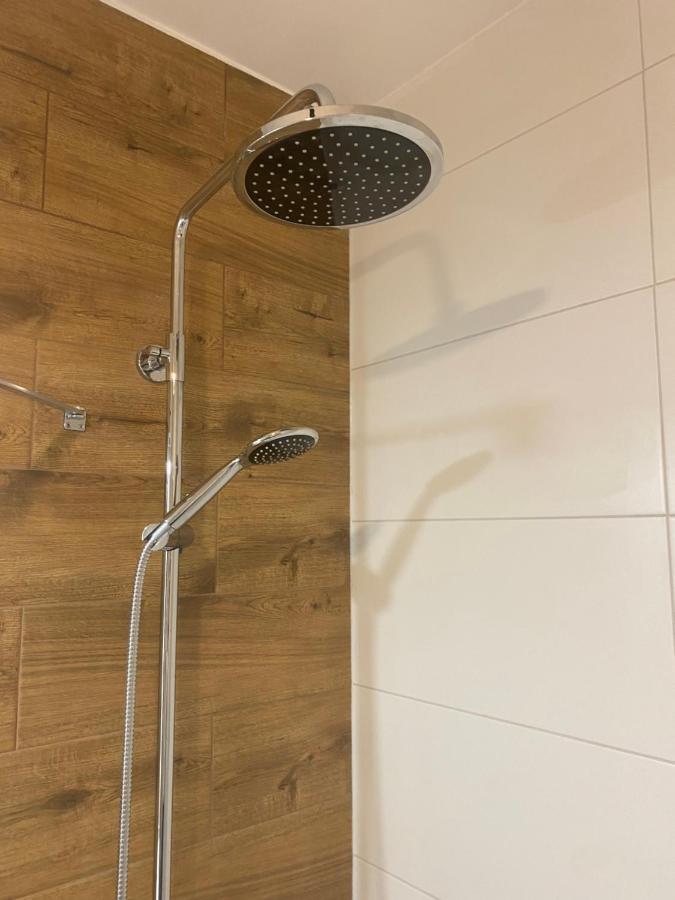 Airport Green Apartment Kl21 - Air Condition & Free Parking وارسو المظهر الخارجي الصورة